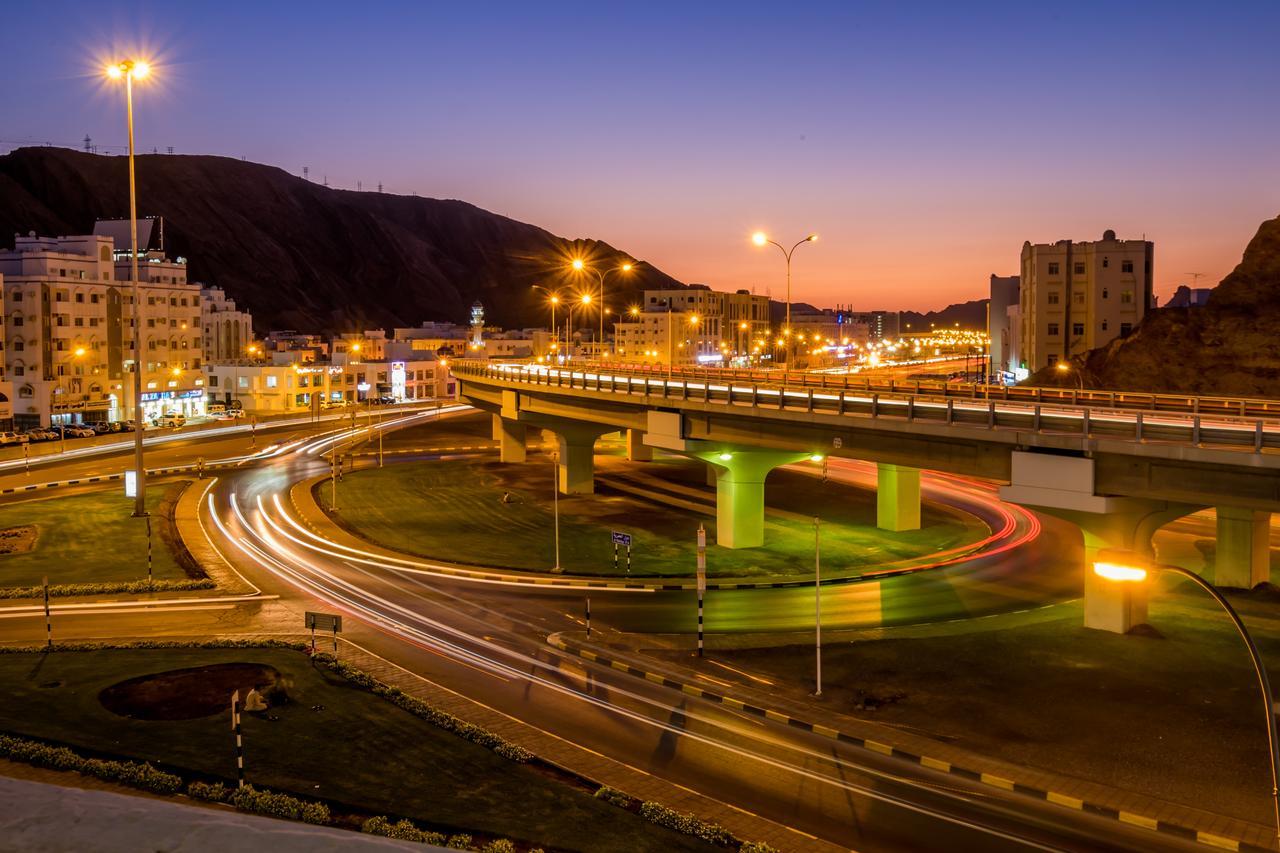 Al Jisr Hotel Muscat Exterior photo